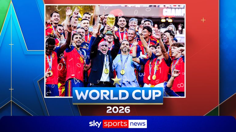 2026年世界杯颁奖:托马斯·图赫尔、罗德里、哈里·凯恩和梅西在比赛中表现突出